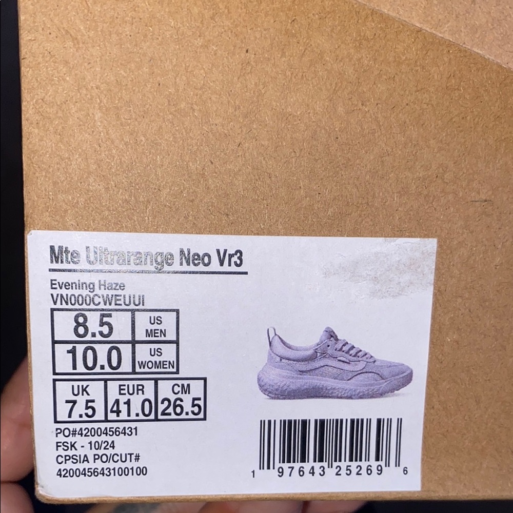 Women's Vans UltraRange Neo VR3 Shoe - Picture 4 of 8